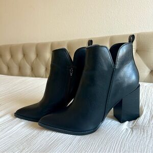 Nine West Black Ankle Booties